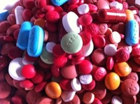 256px-Assorted_Pills_3